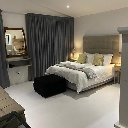 Appartamento Miles House George Esterno foto